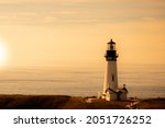 Yaquina Head Lighthouse Newport ...
