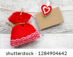 Small gift sack with heart note ...