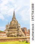 Ruins Of Ayutthaya Temples ...