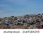 Small photo of Garbage from debris that is degraded Removal of the waste will increase the accumulation of waste in the storage area.
