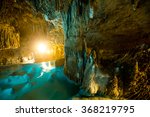 Okinawa Gyukusendo Cave And Lake