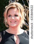 Small photo of LOS ANGELES - APR 30: Trisha Yearwood at the 44th Daytime Emmy Awards - Arrivals at the Pasadena Civic Auditorium on April 30, 2017 in Pasadena, CA