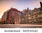 Quadrangle At The University Of Pennsylvania In Philadelphia Image ...