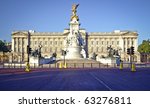 Buckingham Palace And Victoria...
