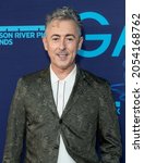 Small photo of New York, NY - October 7, 2021: Alan Cumming attends the 2021 Hudson River Park Gala at Pier Sixty on Chelsea Piers