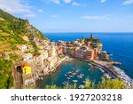 Picturesque coastal village of Vernazza, Cinque Terre, Italy. 
