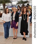 Small photo of Samantha Morton, Michelle Williams & Catherine Keener at photocall for "Synecdoche, New York" at the 61st Annual Cannes Film Festival. 5-23-08 Cannes, France. By: Paul Smith / Featureflash